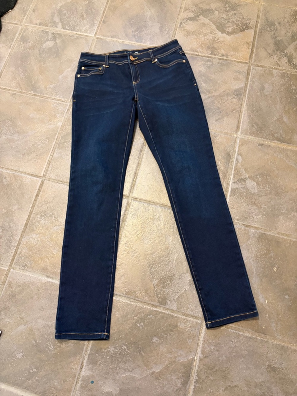 Women’s INC Dark Blue Straight-Leg Jeans size 6